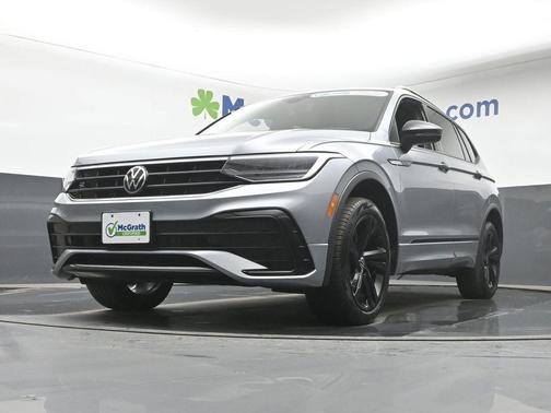 2023 Volkswagen Tiguan 2.0T SE R-Line Black