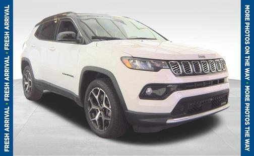 Bright White Clearcoat 2025 Jeep Compass Limited