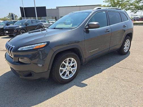 Granite Crystal Clearcoat Metallic 2016 Jeep Cherokee Latitude
