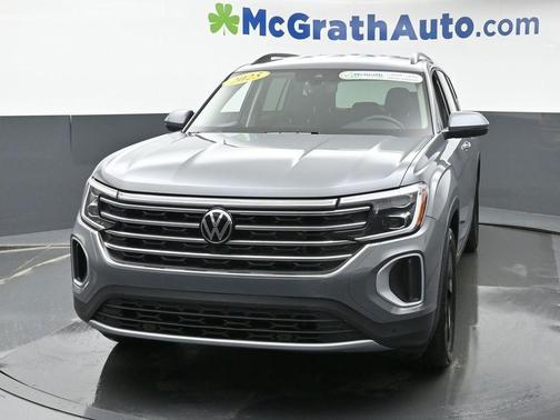 2025 Volkswagen Atlas 2.0T SE