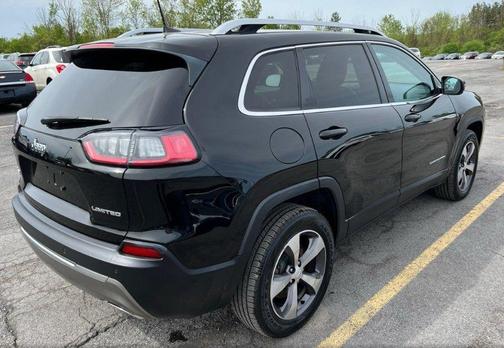 Diamond Black 2019 Jeep Cherokee Limited