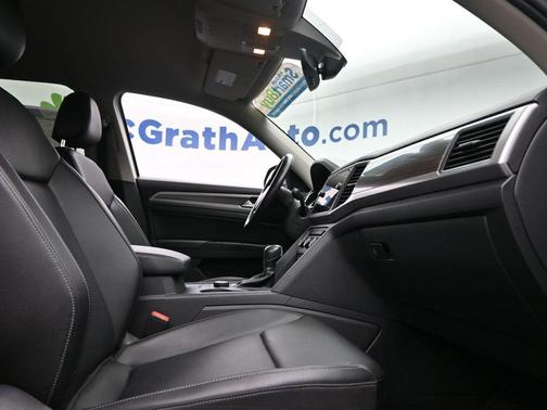 2018 Volkswagen Atlas 3.6L SE w/Technology