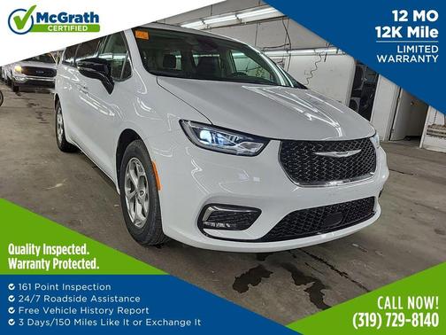 Bright White Clearcoat 2024 Chrysler Pacifica Limited