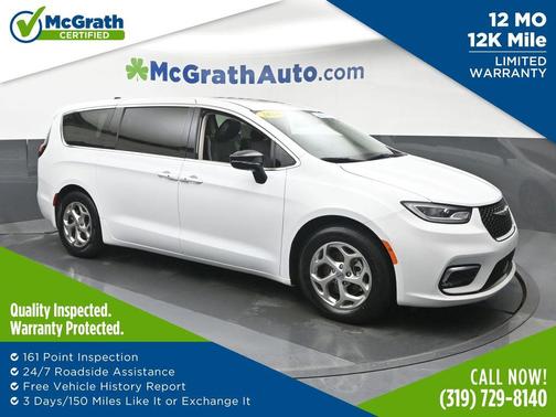 Bright White Clearcoat 2024 Chrysler Pacifica Limited