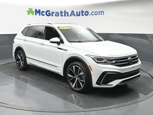 Opal White Pearl Effect 2024 Volkswagen Tiguan 2.0T SEL R-Line