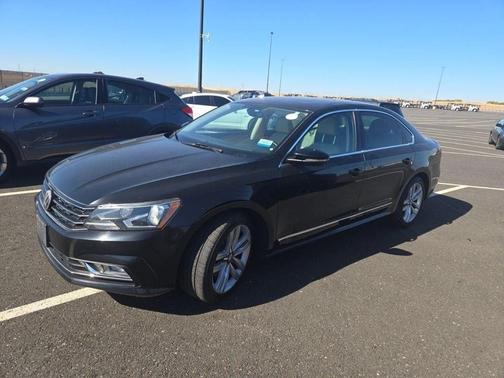 2016 Volkswagen Passat 1.8T SEL