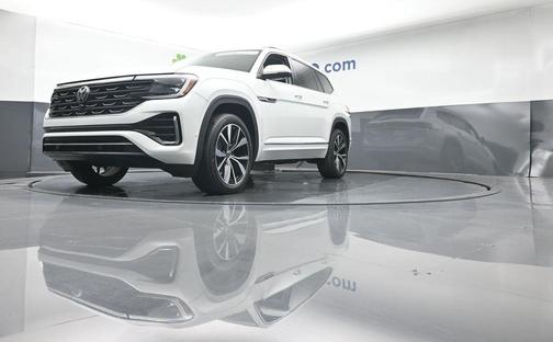 2024 Volkswagen Atlas 2.0T SEL Premium R-Line