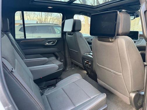 2024 Chevrolet Suburban High Country