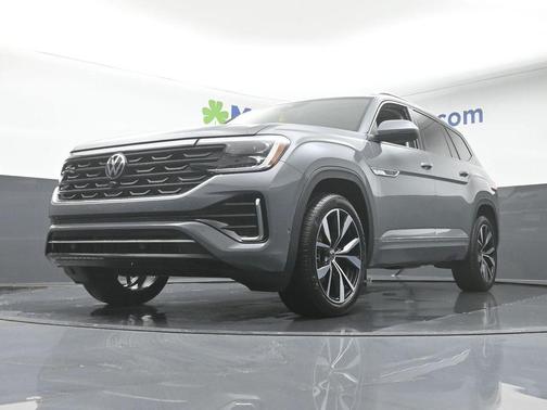 2025 Volkswagen Atlas 2.0T SEL Premium R-Line