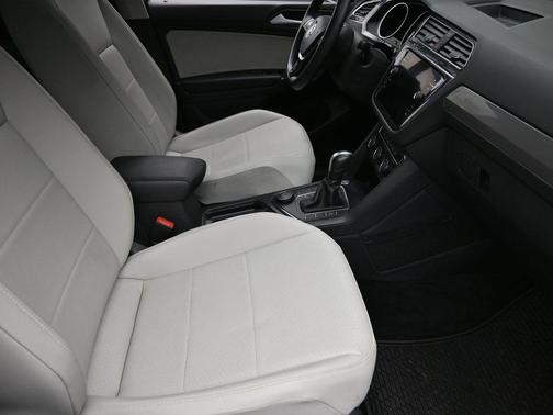 2020 Volkswagen Tiguan 2.0T SE
