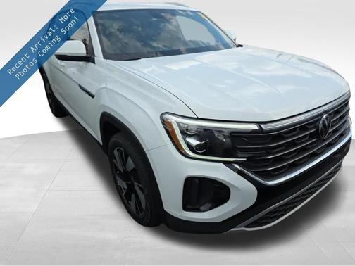 2024 Volkswagen Atlas Cross Sport 2.0T SE w/Technology