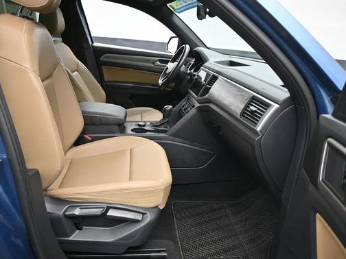 2020 Volkswagen Atlas Cross Sport 3.6L V6 SE w/Technology