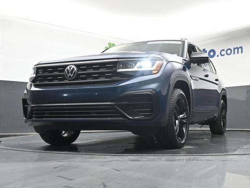 Tourmaline Blue Metallic 2023 Volkswagen Atlas 3.6 V6 SEL R-Line Black