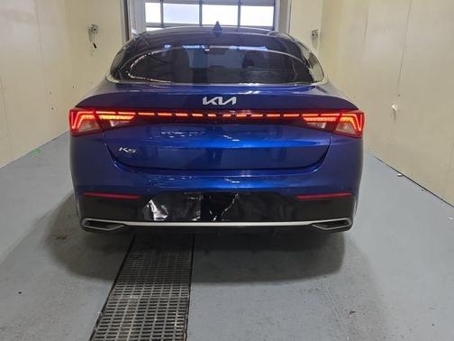 2022 Kia K5 EX