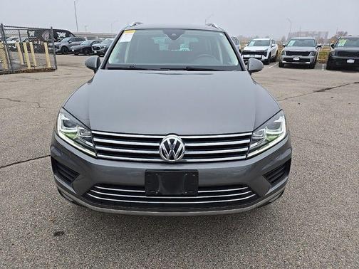 2016 Volkswagen Touareg TDI Sport w/Technology