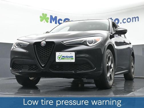 2021 Alfa Romeo Stelvio Base