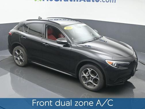 2021 Alfa Romeo Stelvio Base