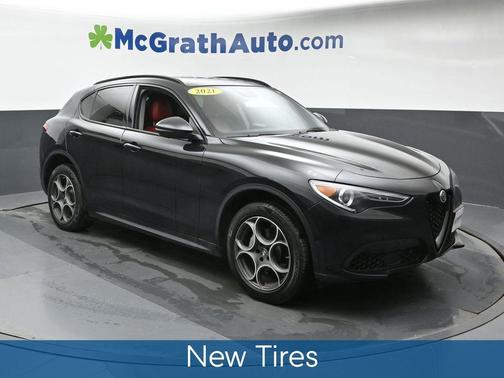 2021 Alfa Romeo Stelvio Base
