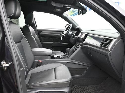 2020 Volkswagen Atlas Cross Sport 2.0T SEL