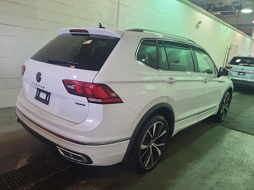 2024 Volkswagen Tiguan 2.0T SEL R-Line
