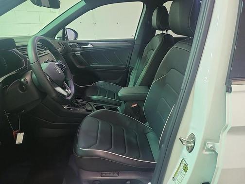 2024 Volkswagen Tiguan 2.0T SEL R-Line