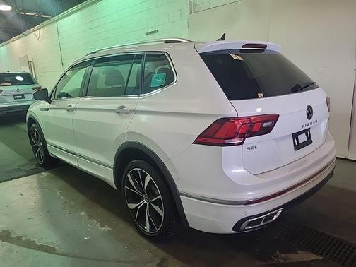 2024 Volkswagen Tiguan 2.0T SEL R-Line