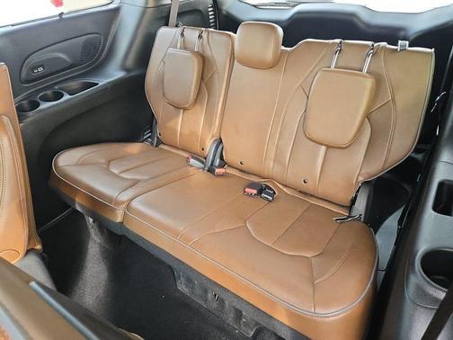 2021 Chrysler Pacifica Hybrid Limited