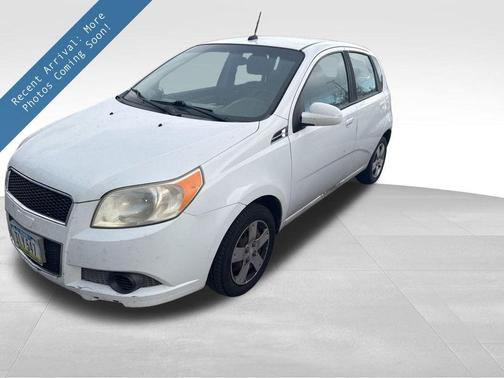 2011 Chevrolet Aveo 5 LT