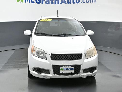 2011 Chevrolet Aveo 5 LT