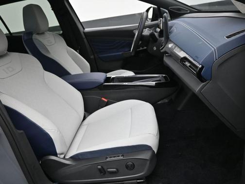 2026 Volkswagen ID.4 Pro S Plus