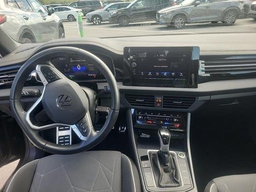 2025 Volkswagen Jetta 1.5T Sport