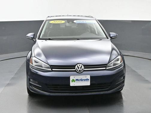 Night Blue Metallic 2016 Volkswagen Golf TSI SE 4-Door