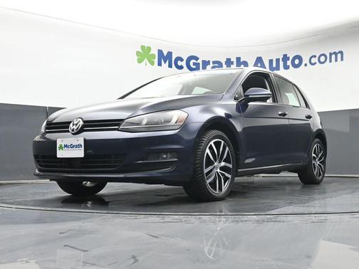 Night Blue Metallic 2016 Volkswagen Golf TSI SE 4-Door