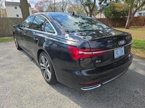 Mythos Black Metallic 2023 Audi A6 55 Premium Plus