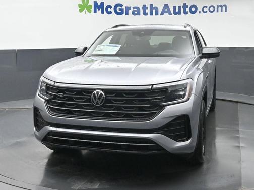 2026 Volkswagen Atlas Cross Sport 2.0T SEL R-Line Black