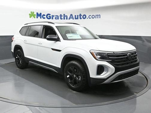 2026 Volkswagen Atlas 2.0T Peak Edition