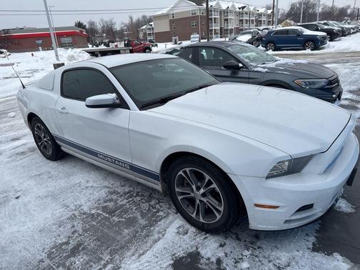 2014 Ford Mustang V6 Premium