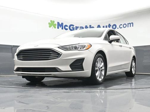 White Platinum Clearcoat Metallic 2019 Ford Fusion SE