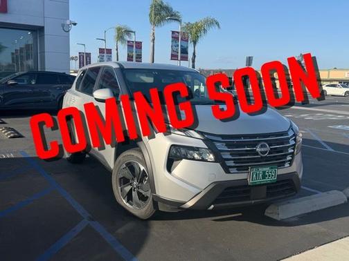 Brilliant Silver Metallic 2025 Nissan Rogue SV