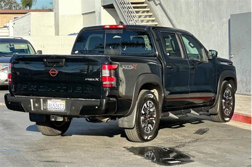 2023 Nissan Frontier PRO-X