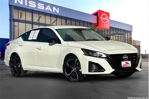 2023 Nissan Altima 2.5 SR