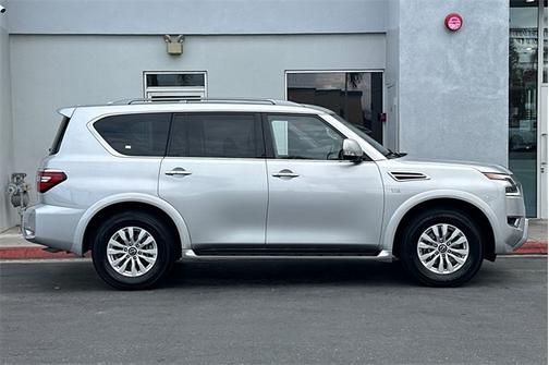 2022 Nissan Armada SV