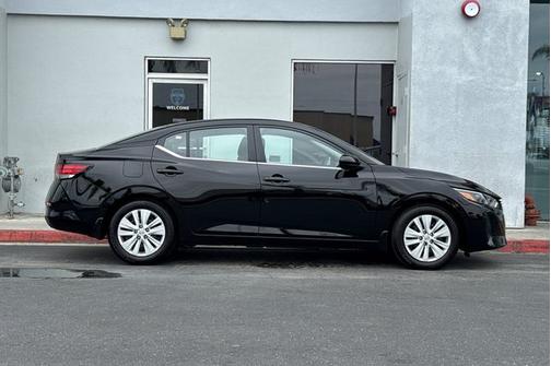 Black 2025 Nissan Sentra S