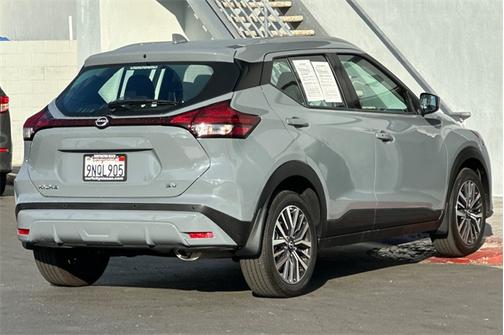 2024 Nissan Kicks SV
