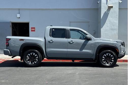 Boulder Gray Pearl 2023 Nissan Frontier PRO-4X