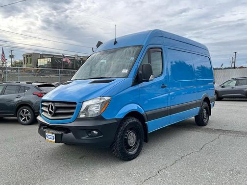 2016 Mercedes-Benz Sprinter 144 WB