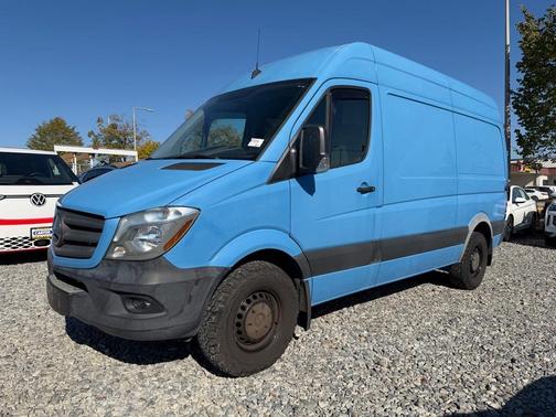 2016 Mercedes-Benz Sprinter 144 WB