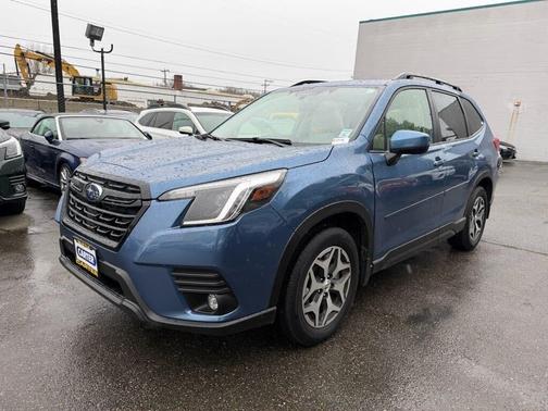 Horizon Blue Pearl 2024 Subaru Forester Premium