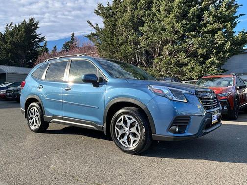 2024 Subaru Forester Premium