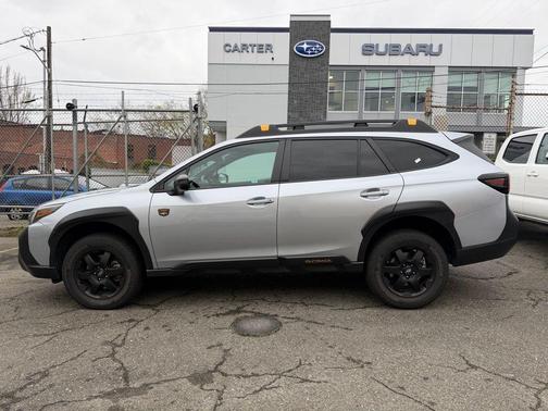 Ice Silver Metallic 2023 Subaru Outback Wilderness